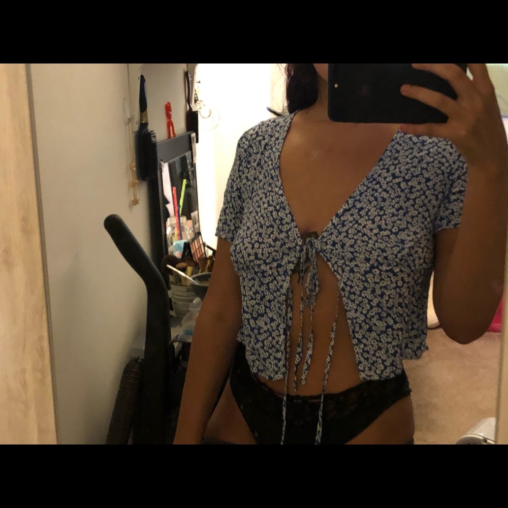 Blue Floral Open Top